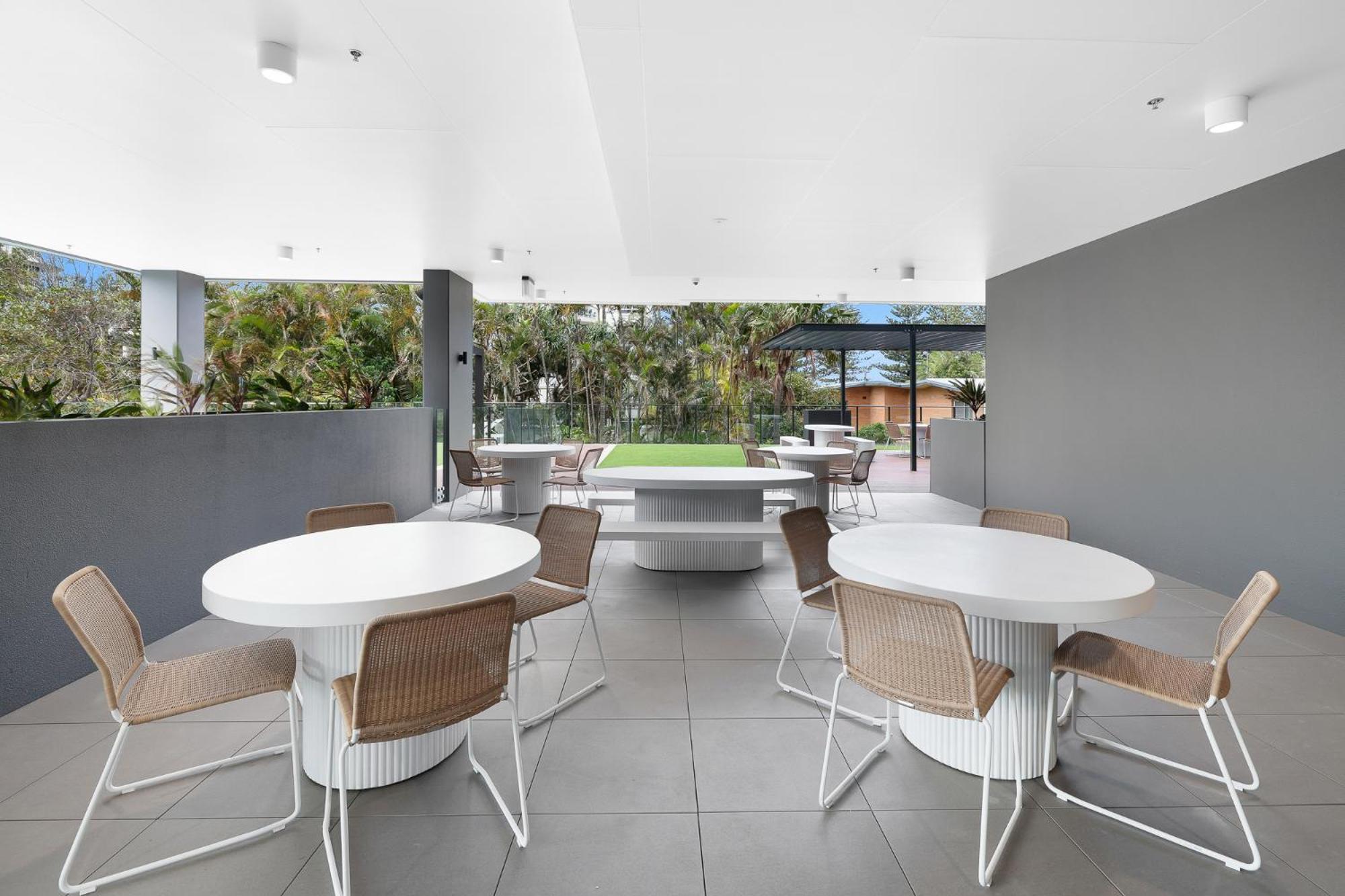 Sandbar Burleigh Gold Coast Exterior photo